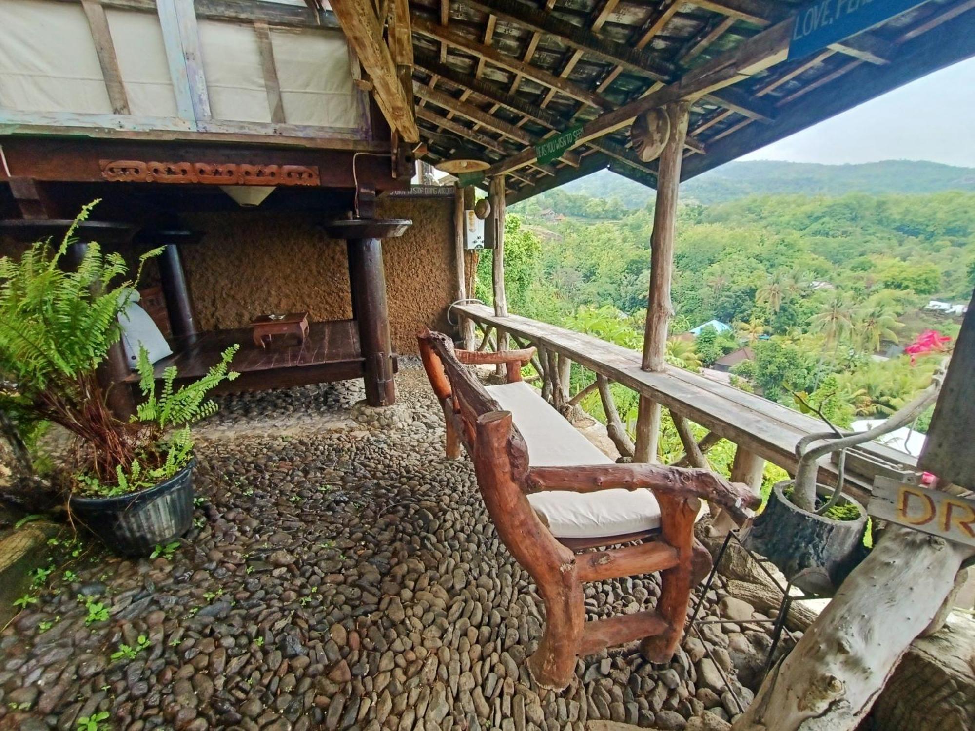 Dream Hill Hotel Lovina  Ngoại thất bức ảnh